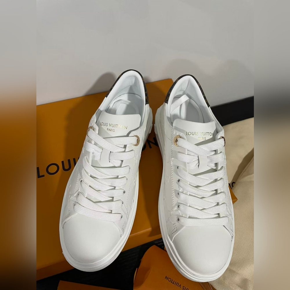 Louis Vuitton Time Out Sneaker